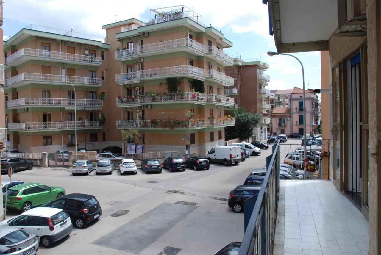 Duo Apartment Салерно Екстериор снимка
