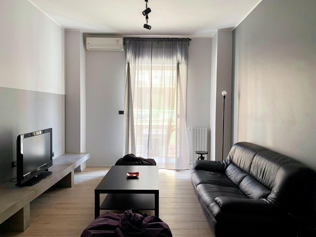 Duo Apartment Салерно Екстериор снимка