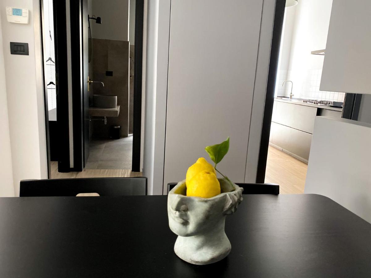 Duo Apartment Салерно Екстериор снимка