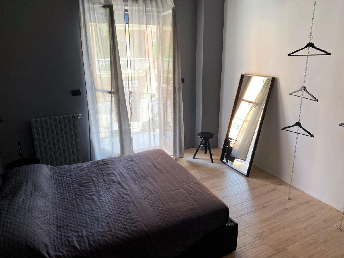 Duo Apartment Салерно Екстериор снимка