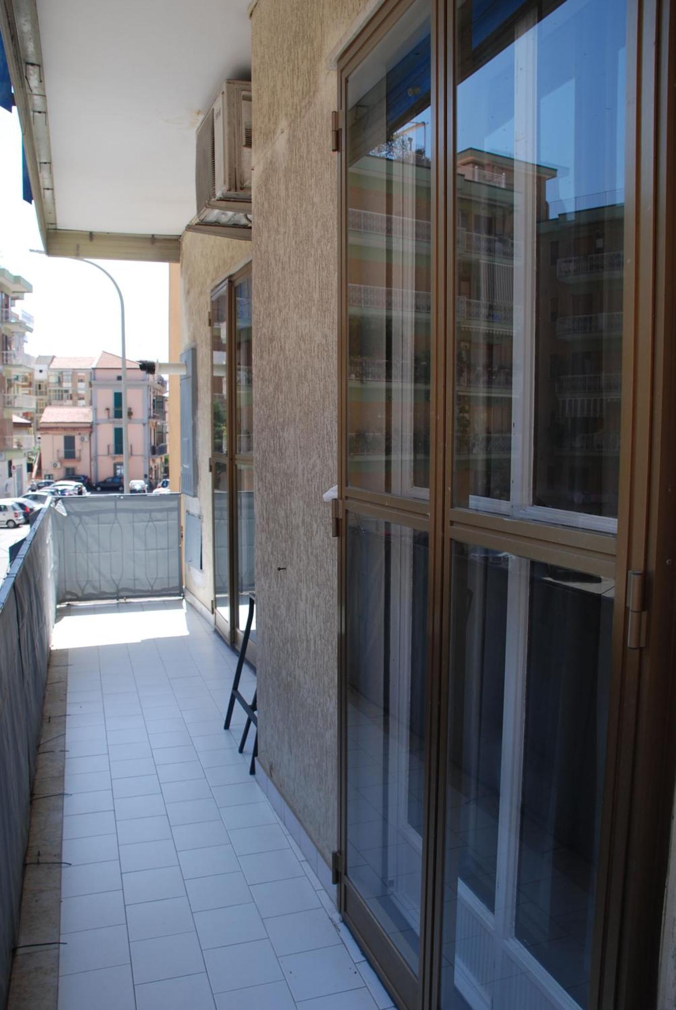 Duo Apartment Салерно Екстериор снимка